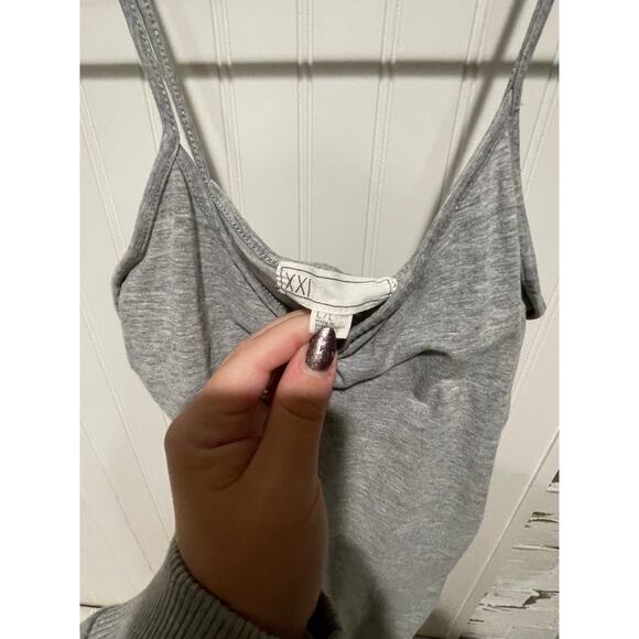 Forever 21 grey tank top size medium/large - Picture 3 of 3